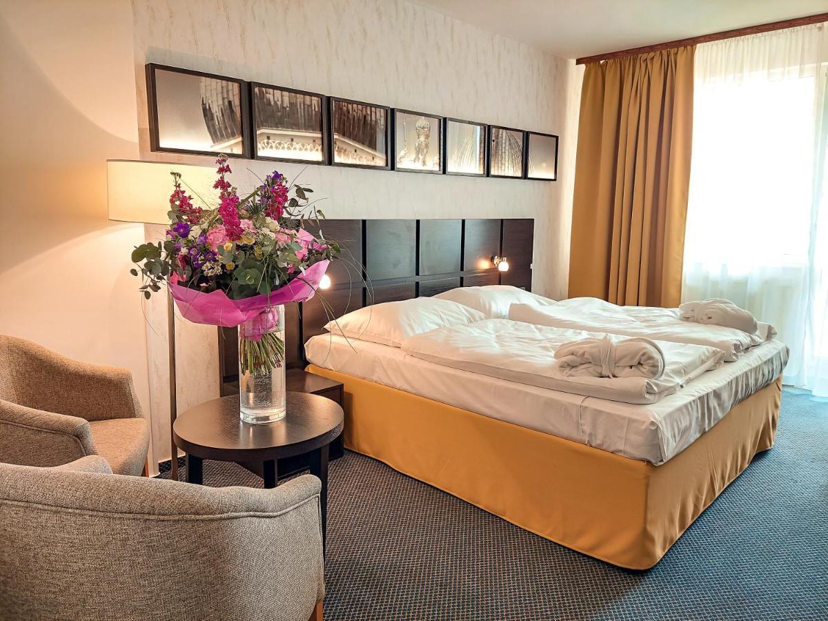 Wellness Hotel Frymburk Zewnętrze zdjęcie