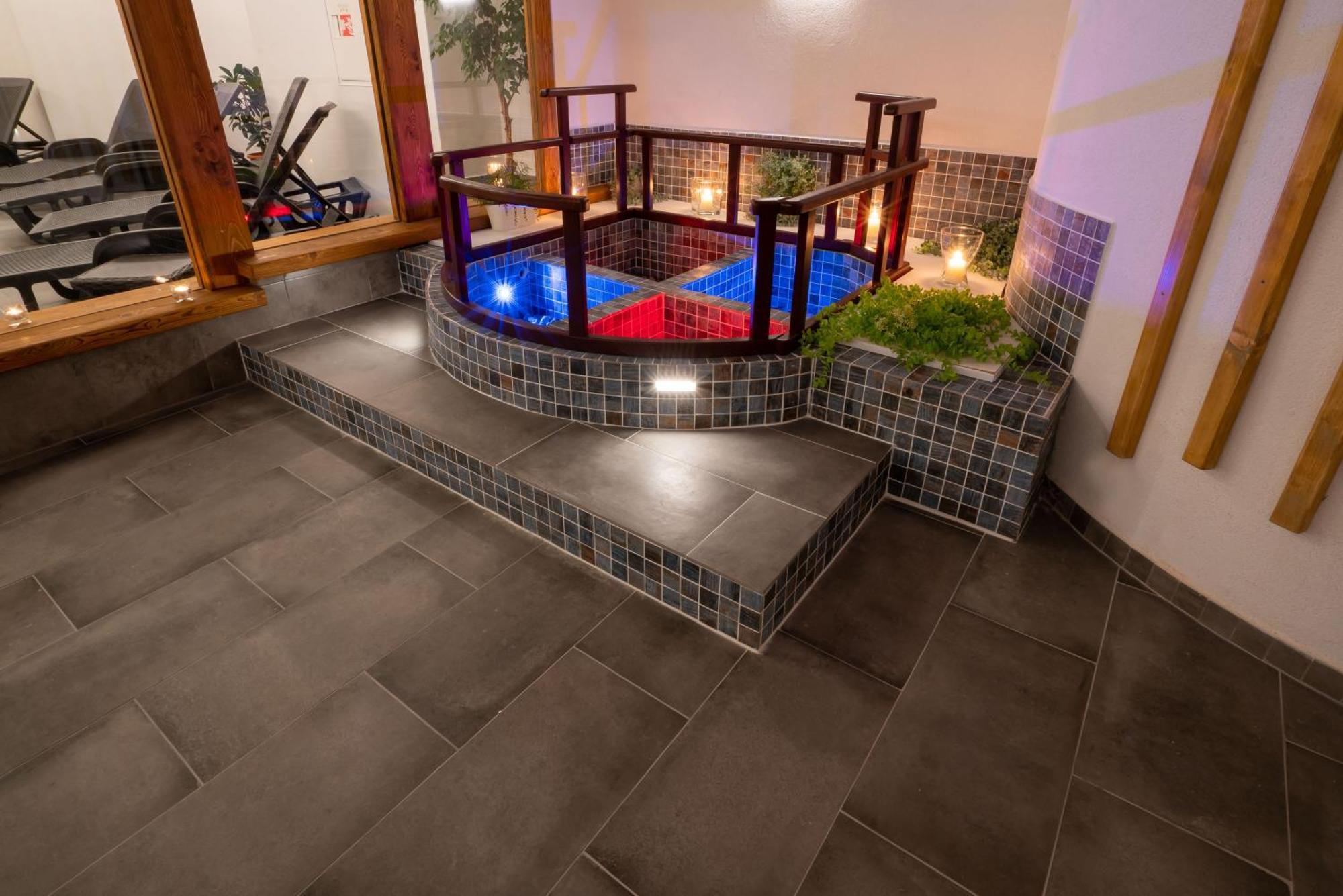 Wellness Hotel Frymburk Zewnętrze zdjęcie